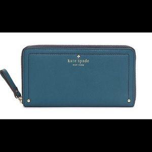 NWOT Kate Spade Mott Street Lacey Zip Wallet
